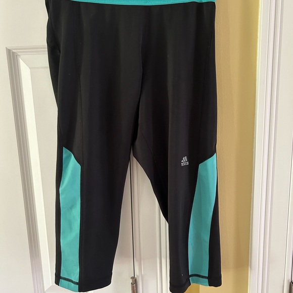 Adidas crop leggings -medium - Picture 1 of 8